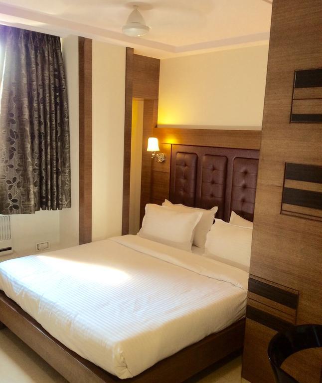 Hotel Sapna Mumbai Zimmer foto